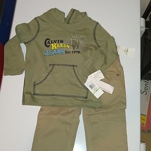 CALVIN KLEIN Hooded Shirt w/ Pants 18 months